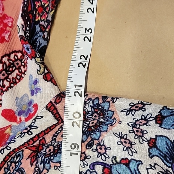 Bila Size S Tie Neckline Boho / Handkerchief Print Bell Sleeve Top, EUC - Picture 9 of 13